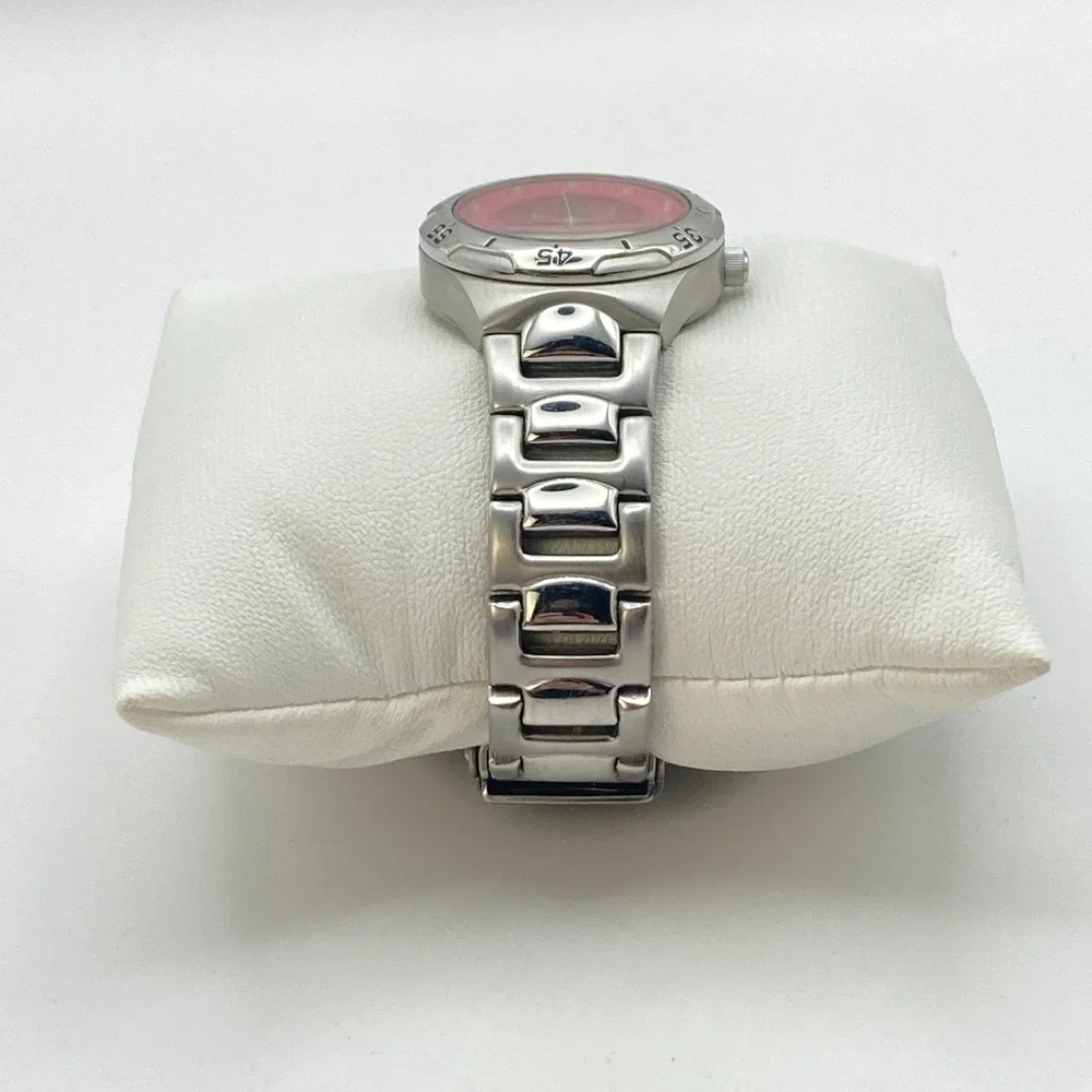 Fossil Women's Watch 28mm Silver Tone Red Yellow Ombre Date New Battery SMALL 6